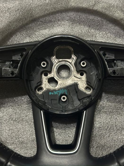 Volan Audi A5 F5/ A4 B9