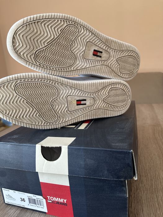 Маратонки Tommy Jeans размер 36