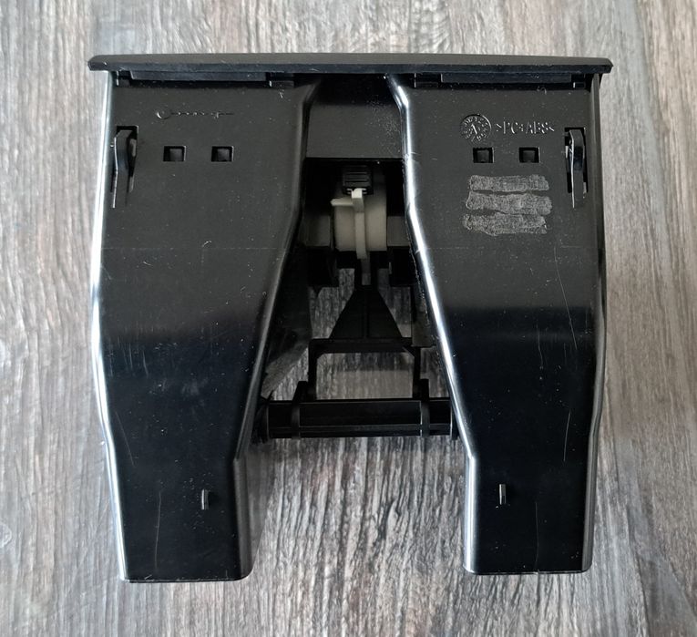 Grila Ventilatie Caddy Aerisire Touran Grilă Ventilare Nouă  ÎN OFERTĂ