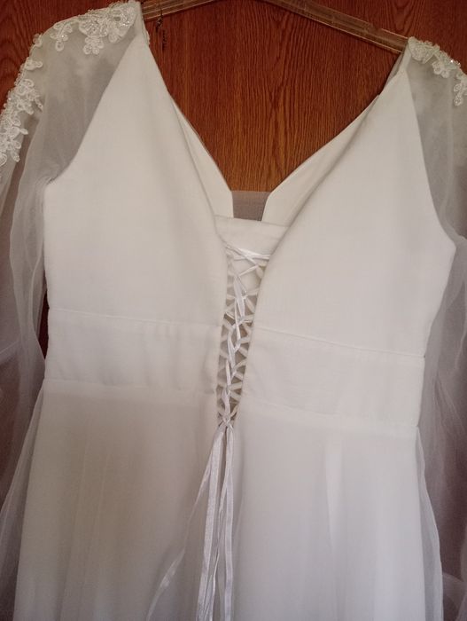 Vând rochie de mireasă