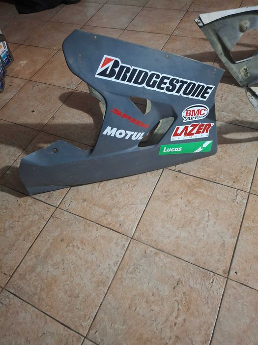 Рейсингови  спойлери за Suzuki gsxr 600-750 К6 К7