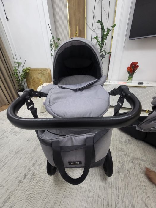 Продам детскую коляску