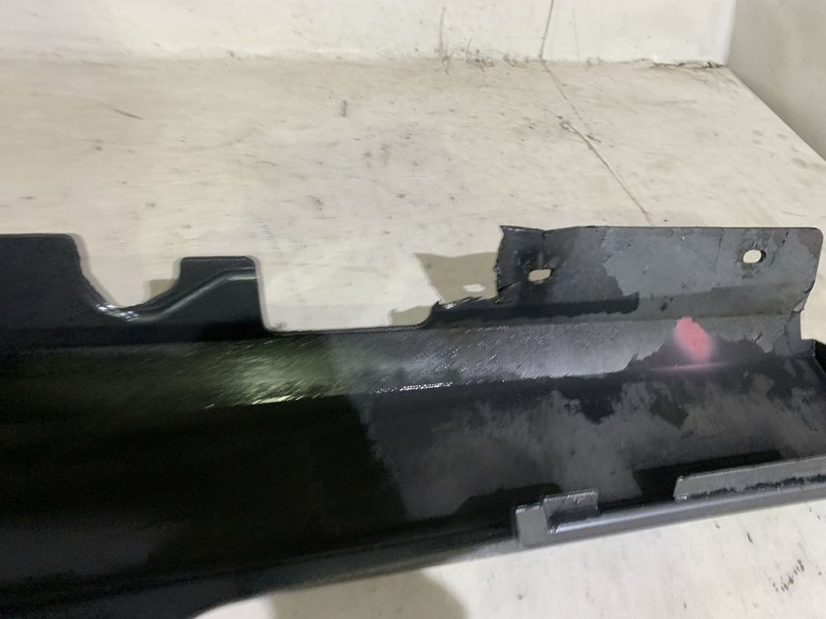 Prag dreapta BMW Seria 3 Coupe, Cabrio E92, E93, 2010, 2011, 2012, 2013, cod origine OE 51777227986.