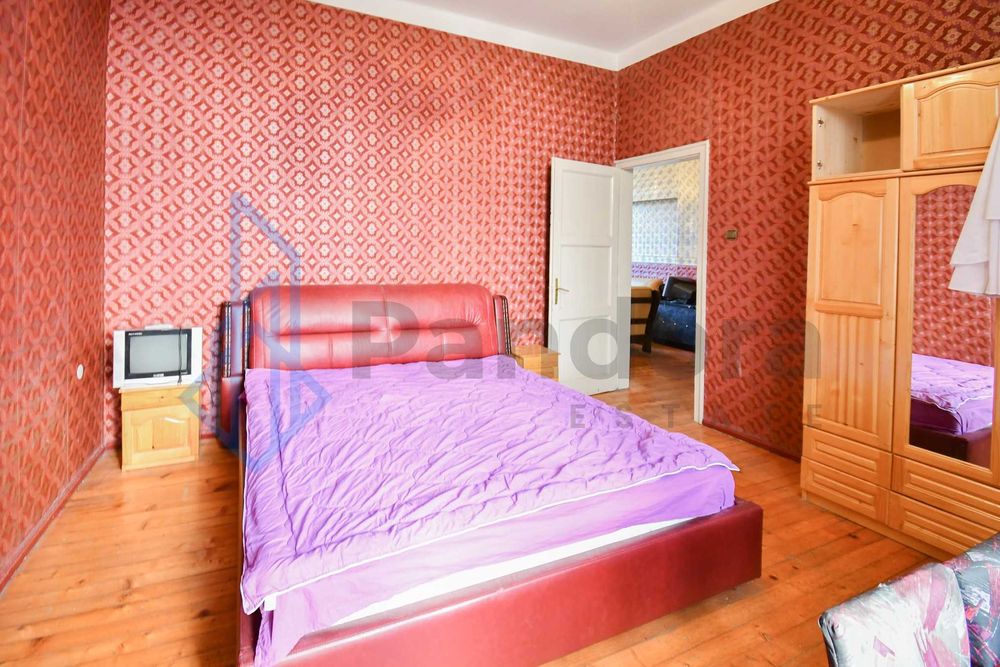 Дава се под наем Двустаен апартамент в София, Център - 80 кв.м за 458.49 € - Снимка #4