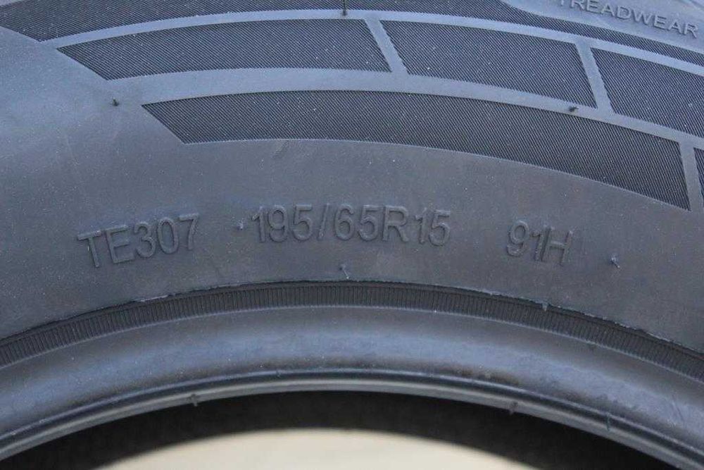 Anvelope vara noi 195/65R15 91H, Triangle