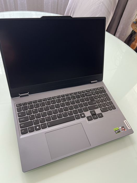 Lenovo LOQ Ryzen 7 16GB RTX 4050 6GB
