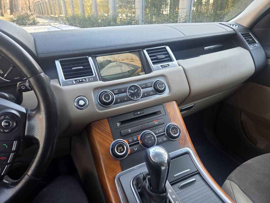 Vând Range Rover Sport HSE