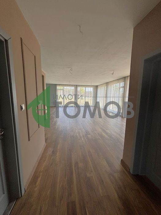 Бутикова двуетажна къща в близост до Стара Загора