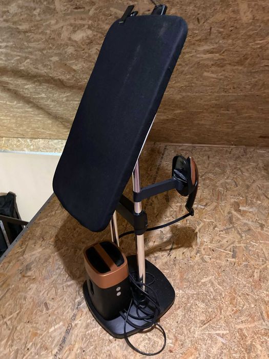 Vând sistem masă de călcat Tefal