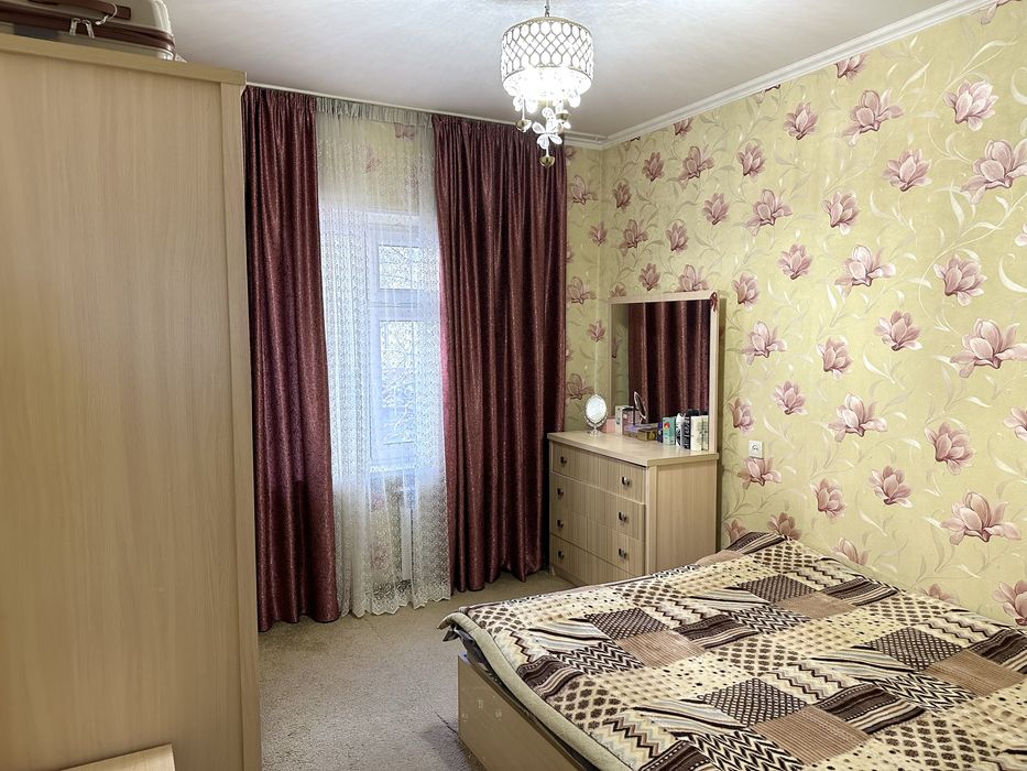 2/1/9 Тузель2, балкон 2/6, полисадник, крестик, корзинка, 40 лет.