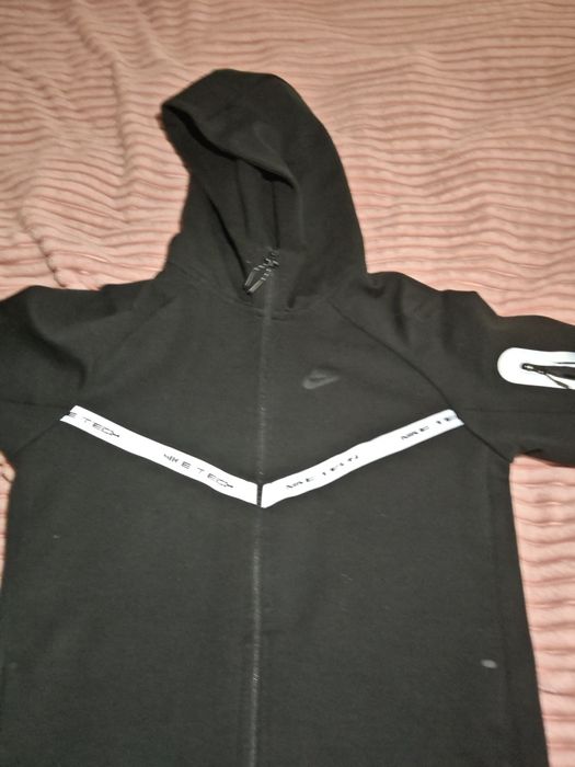 Nike tech fleece reflective