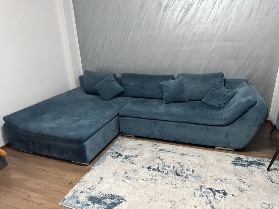 Vand canapea extensibila + 4 scaune