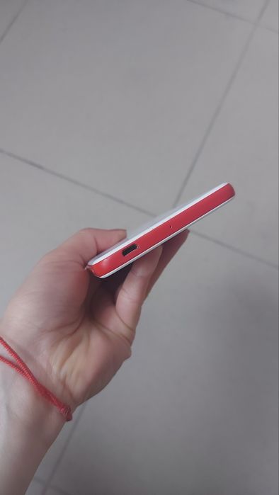 Мобилен Телефон HTC