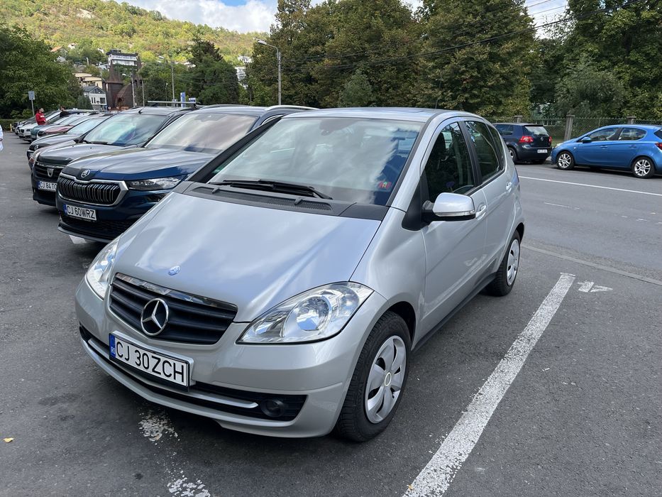 Mercedes-Benz A 180