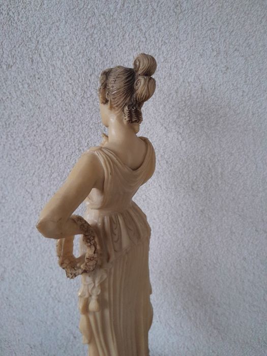 Statueta  vintage,  H 48 cm, transport gratuit