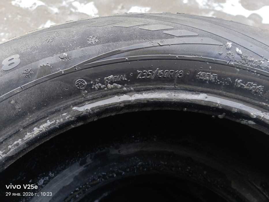 Покрышки зимние  18