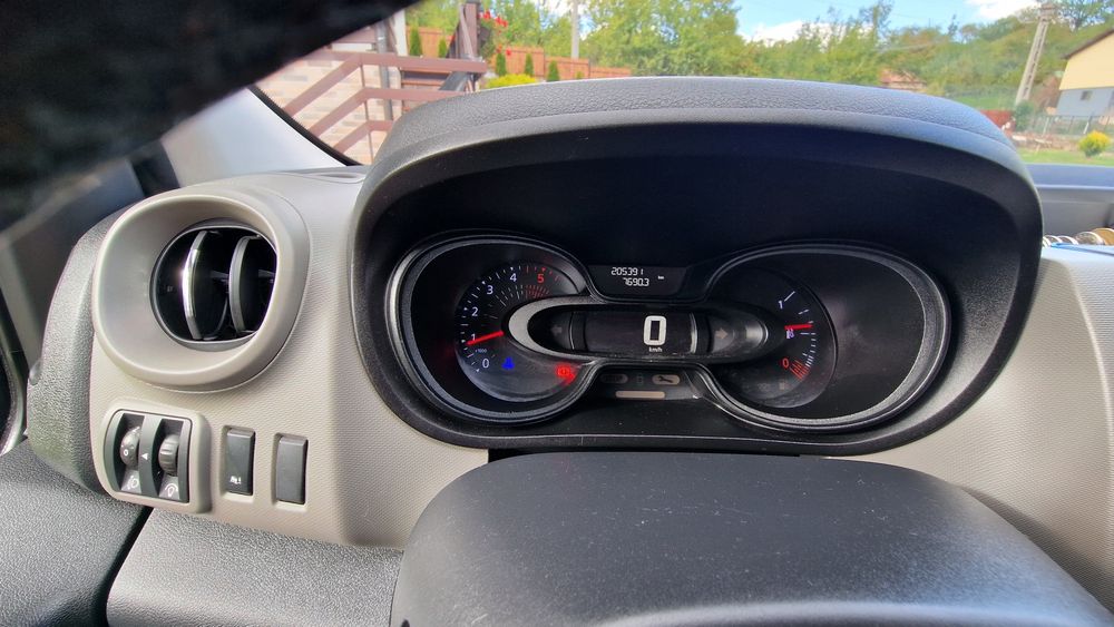 Renault Trafic 2019, extralung, 8+1, Primul proprietar