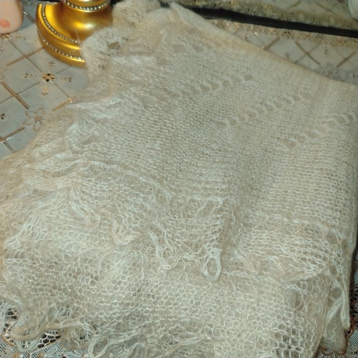 Паутинка румол сотилади.