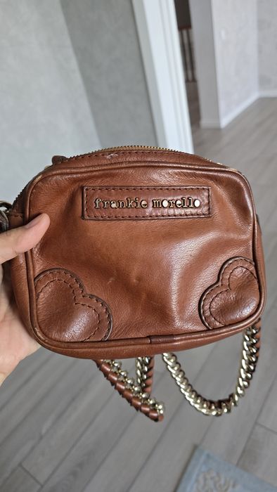 Продам кожаную сумку.