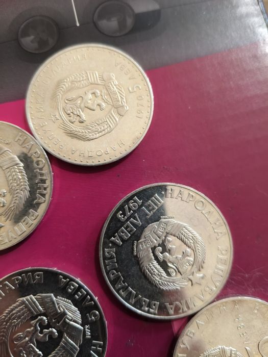 Продавам 26бр 100лв 500 проба и 8бр любилейни 900пр. 407.6гр. в 1000 п