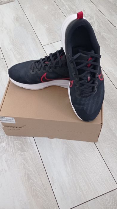 Маратонки Nike Downshifter 12