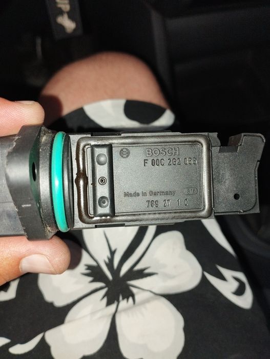 Дебитомер bosch f 00c 2g2 055 за VW,AUDI,SEAT, SKODA.