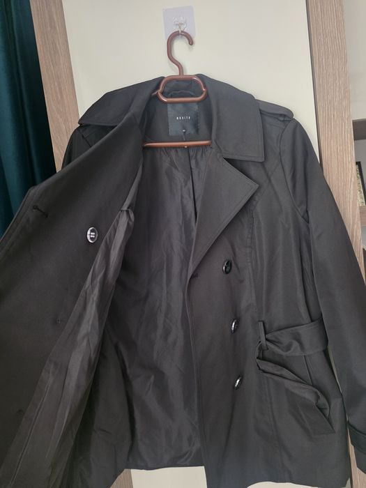 Trenci dama de primavara