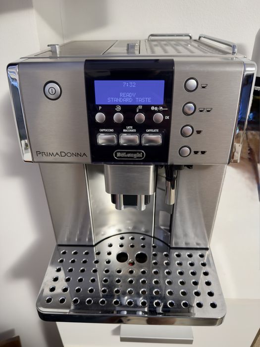 Espresor automat Delonghi PrimaDonna - garantie