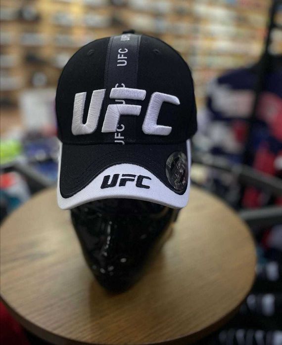 новое поступление кепок кепки