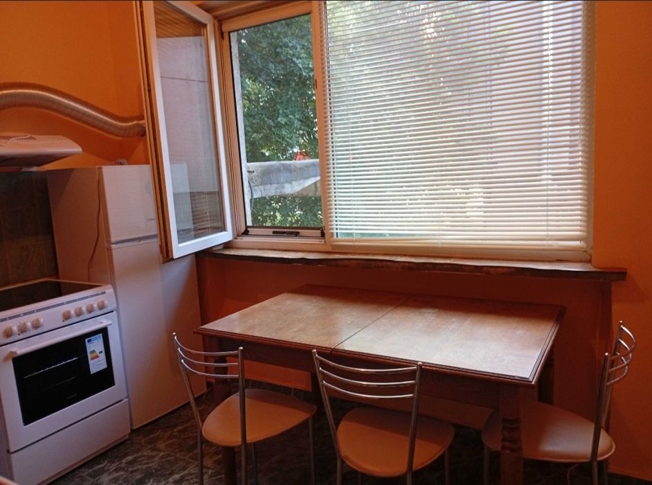 Дава се под наем Тристаен апартамент в София, Сухата река - 70 кв.м за 460 € - Снимка #3