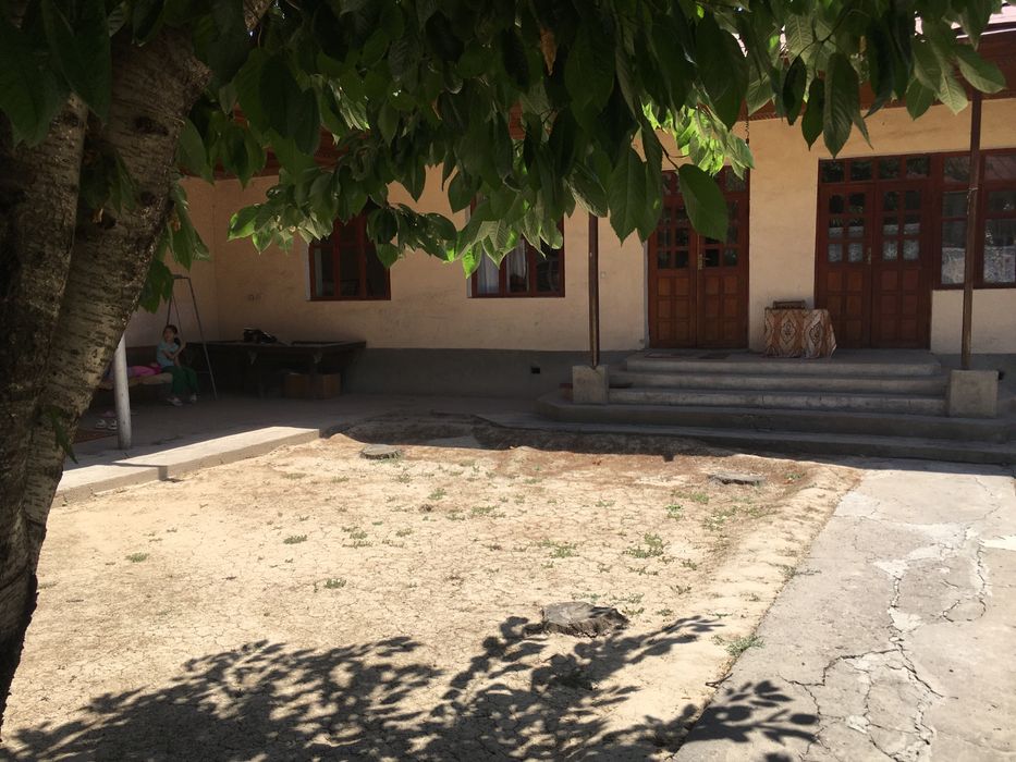 Продаётся участок 5,2 сотки с огромными огородами!