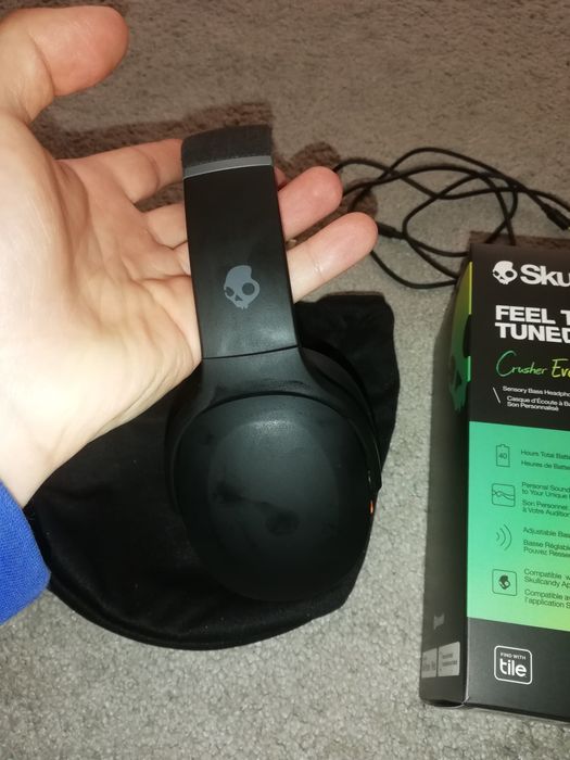 Vând urgent Căști Skullcandy Crusher Evo