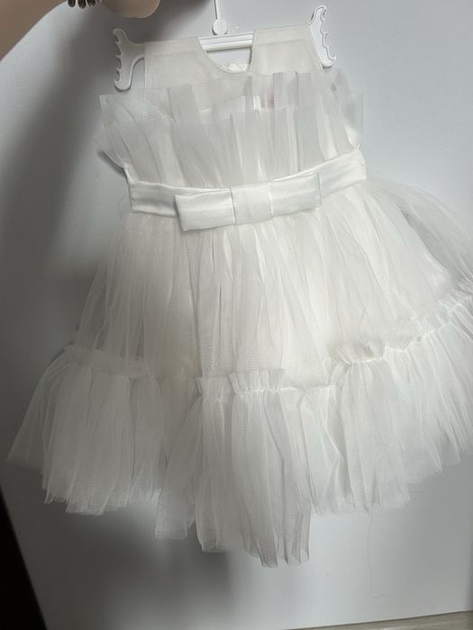 Офицялна рокля за 1 годинка