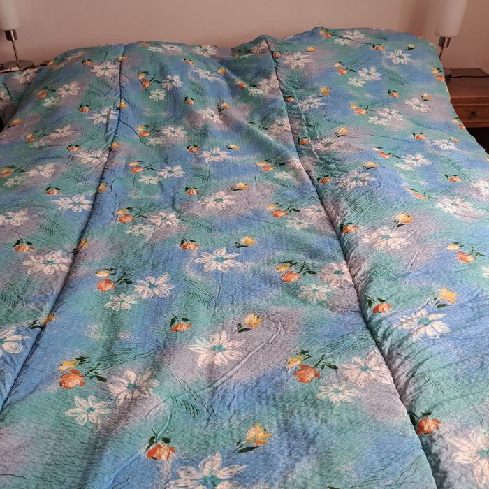 Plapuma Noua  calduroasa pentru doua persoane dim.2 m× 220 m..