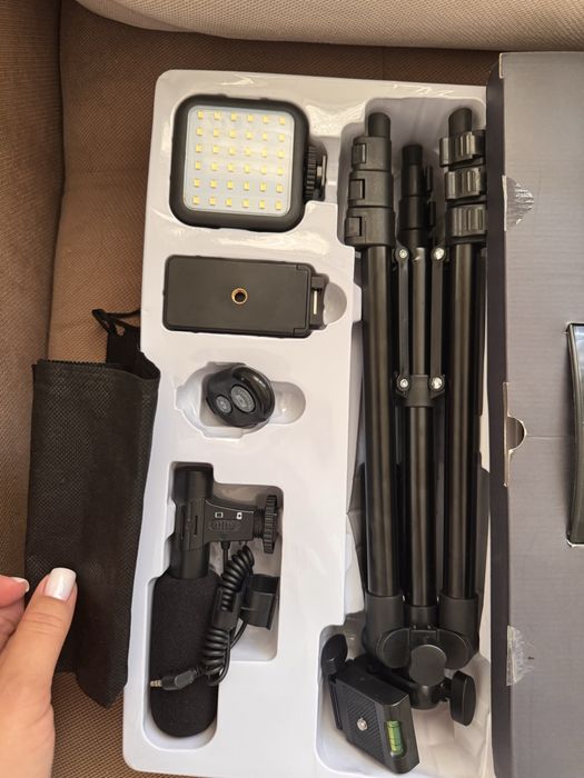 Сет за влогове , видеа и снимки