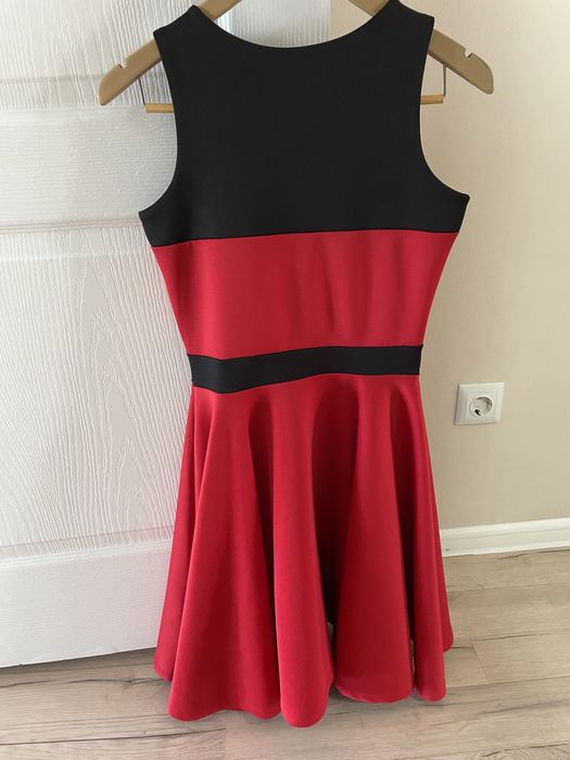 Женское платье