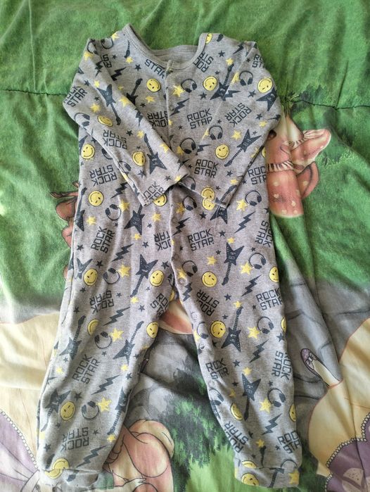 Детские вещи от 6-1.5г