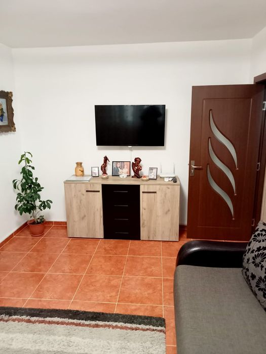 Apartament de inchiriat