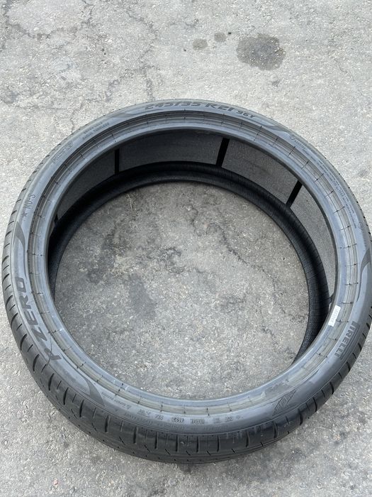 Pirelli P Zero 245/35 R21 — 1 шина