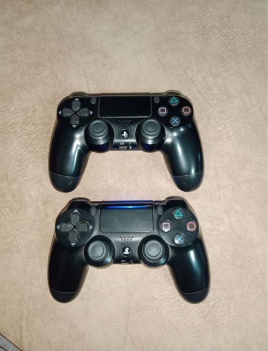 Продам пс4 слим