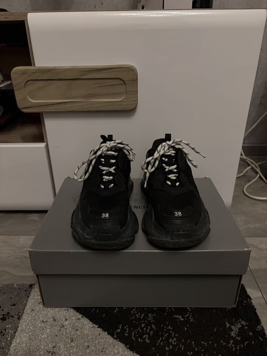 Balenciaga Triple S