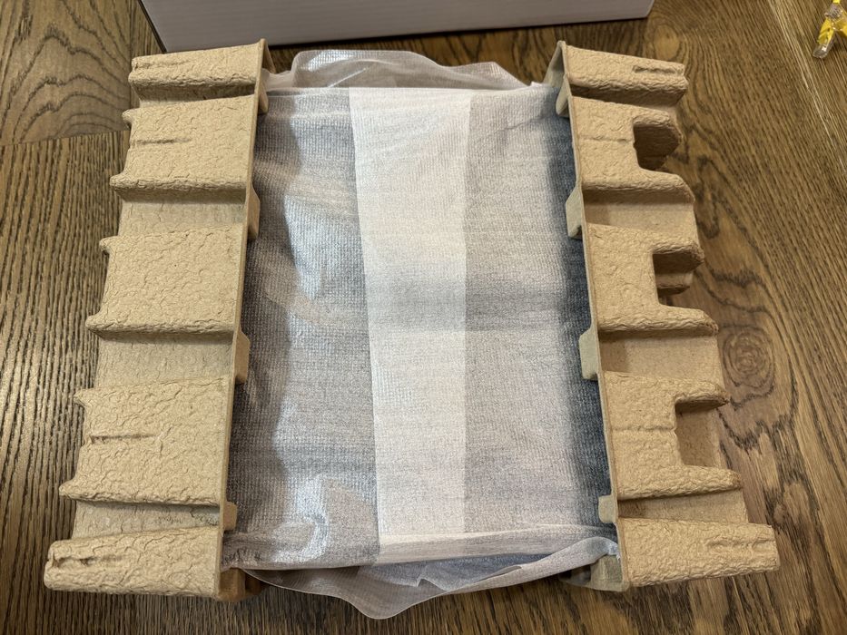 PlayStation 4 Pro – Limited Edition The Last of Us Part II