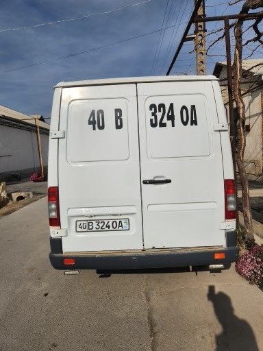 спринтер сотилади