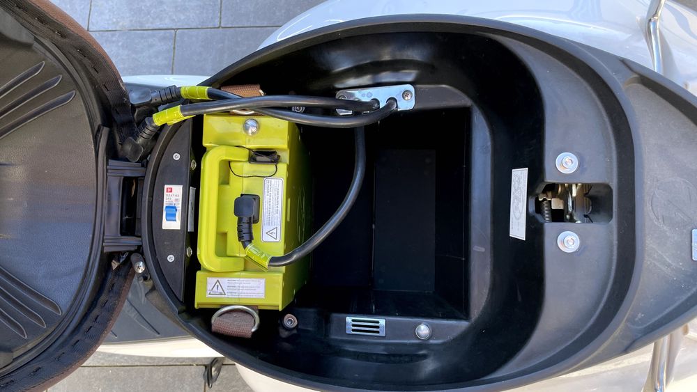 Scuter electric Kumpan "1953" – stare excepțională!