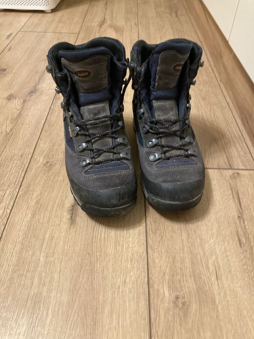 Обувки за планински преходи