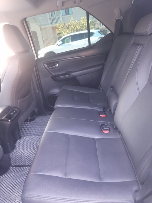Toyota Fortuner.