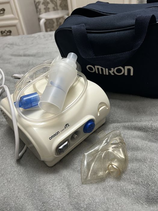 Инголятор Omron. В рабочем состояни. Находится на юго-востоке.