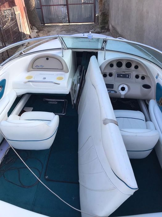 Vând  barcaSea Ray 190,