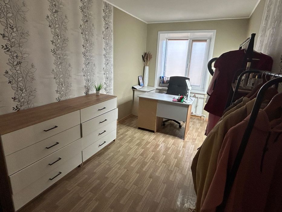 Продам 3-ех ком. Квартиру улучшеной планировки