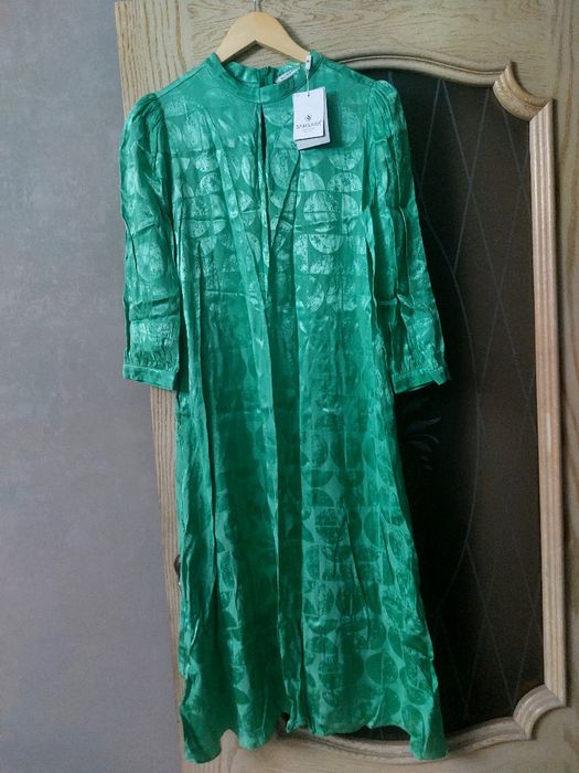 Платье новое очень красивое